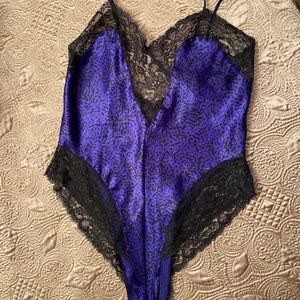 Morgan Taylor  Chemise/Teddy  Vintage Lingerie
